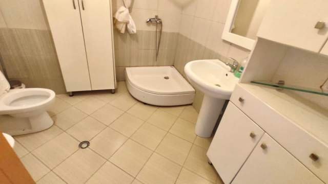 Tirane, jepet me qera apartament 1+1+BLK Kati 2, 78 m² 30.000 Leke (FRESK - BunkArt)