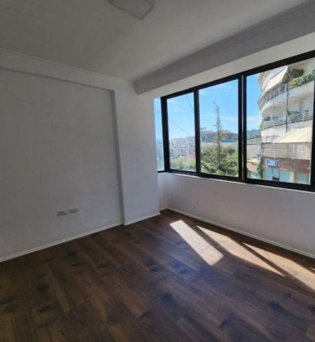 Tirane, shitet apartament 2+1+BLK Kati 1, 90 m² 130.000 Euro (rrapo hekali)