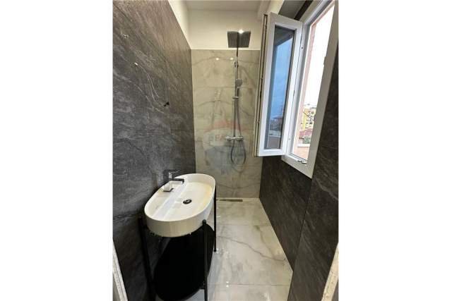 Tirane, shitet apartament 2+1+A+BLK Kati 3, 140 m² 188.000 Euro