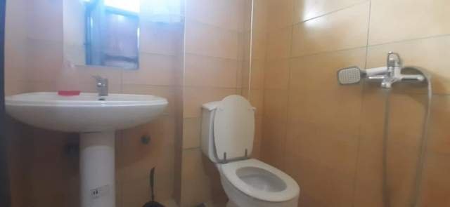 Tirane, jepet me qera garsonier Kati 1, 39 m² 350 Euro (Siri Kodra)