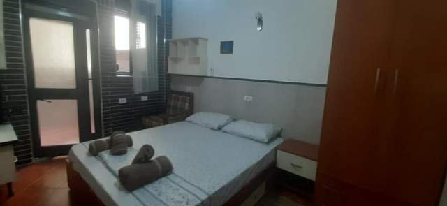 Tirane, jepet me qera apartament 1+1+BLK Kati 1, 55 m² 380 Euro (Siri Kodra)