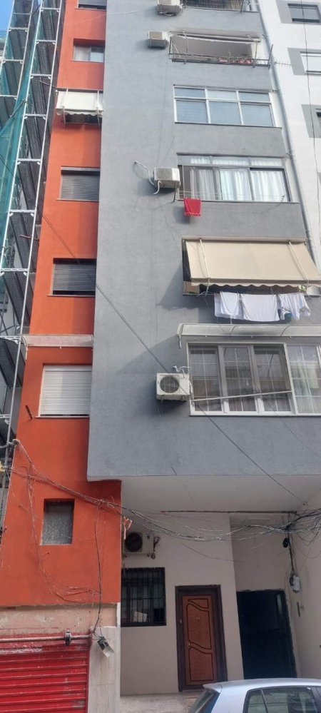 Tirane, jepet me qera 1+1+A+BLK Kati 2, 550 Euro