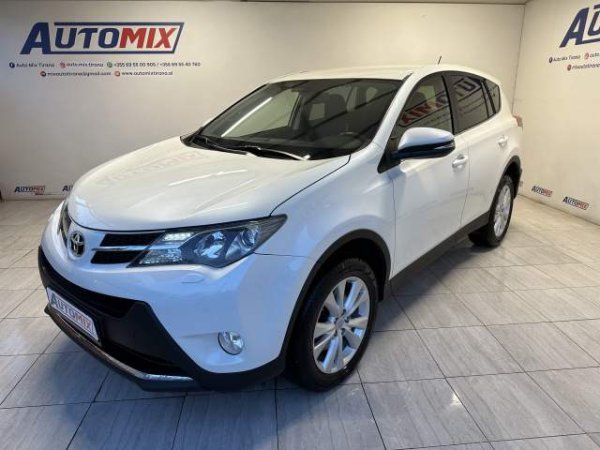 Tirane, shes xhip Toyota rav4 Viti 2013, 15.400 Euro