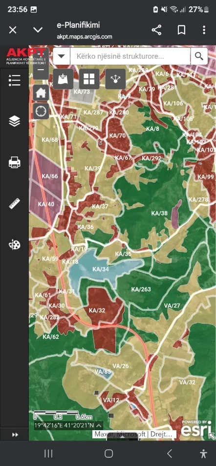 SHITET: 🟤 Tokë Vreshtë Në Kashar Sip. 9000 m²