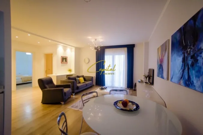 Tirane, jepet me qera apartament 2+1 Kati 5, 105 m² 900 € (SHESHI SKENDERBEJ)