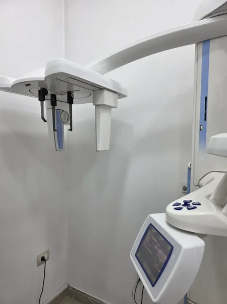 Tirane, shes pajisje mjekesore Grafi Dentare 3D dhe cefalometri 14.000 €