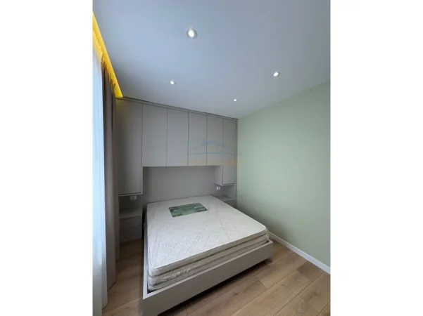 Shqiperi, shitet apartament 2+1+Aneks+Ballkon Kati 9, 70 m² 235.000 € (Myslym Shyri)