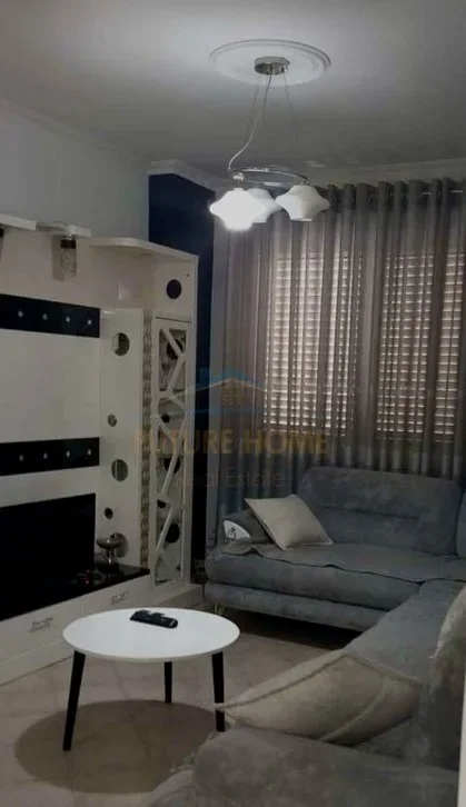 Tirane, jepet me qera apartament 1+1 Kati 6, 51 m² 450 € 