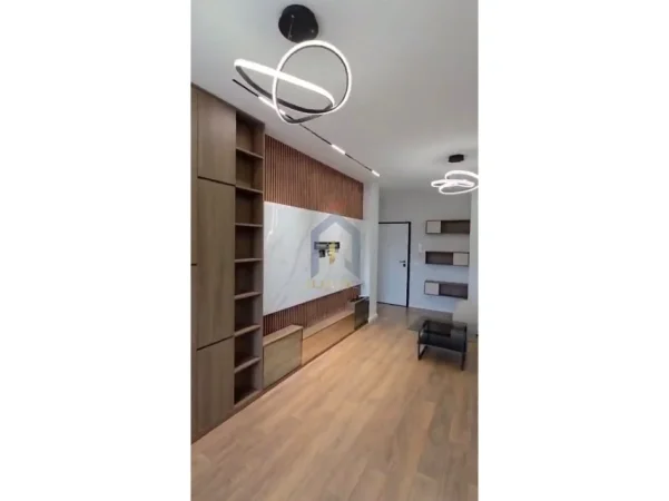 Tirane, shitet apartament 2+1+Aneks+Ballkon Kati 5, 96 m² 239.000 € (Apartament 2+1 per shitje ne "Kinostudio" Kompleksi Orion 4)