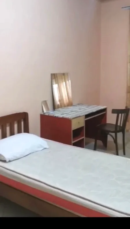 Jepet me qera apartament 2+1 tek Rruga e Dibres , 450 Euro