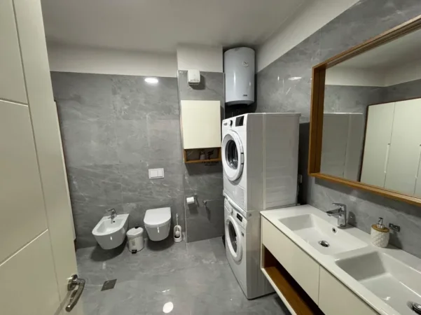 Tirane, jepet me qera garsonier 1+1 Kati 9, 50 m² 45.000 € (QYTET STUDENTI)