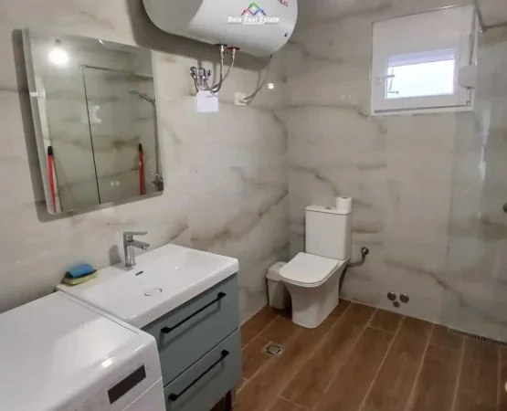Tirane, jepet me qera Vile 1+1 Kati 2, 70 m² 410 € (Rruga Mikel Maruli)