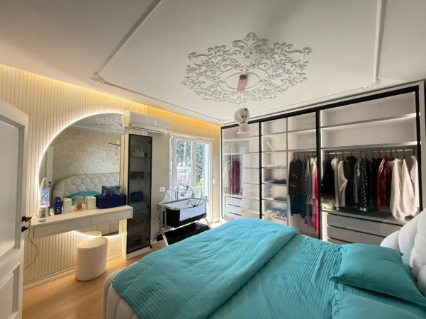 Tirane, shitet apartament 2+1 me 2 Parkime dhe Depo Kati 2, 116 m² 440.000 €