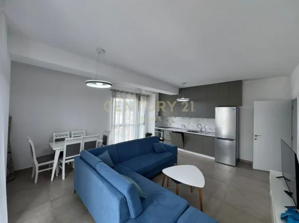 Tirane, jepet me qera apartament 2+1 Kati 9, 100 m² 700 € (Farmacia 10)