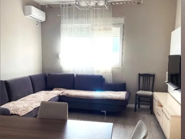 Vlore - Lungomare, shitet apartament 2+1+Ballkon , 90 m² 180.000 € (lungomare, vlore)