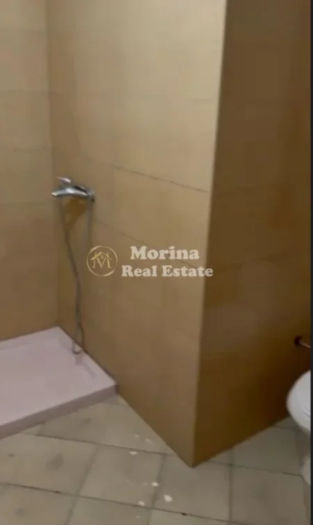 Tirane, jepet me qera apartament 2+1 Kati 3, 80 m² 400 € (Fresku)