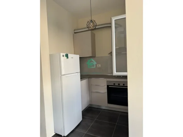 Durres, shitet apartament 1+1 Kati 3, 56 m² 105.000 € (Gjiri i Lalzit)