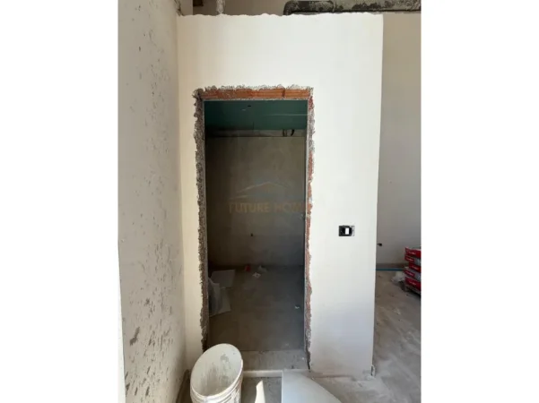 Tirane, shitet ambjent biznesi Kati 0, 142 m² 482.000 € 