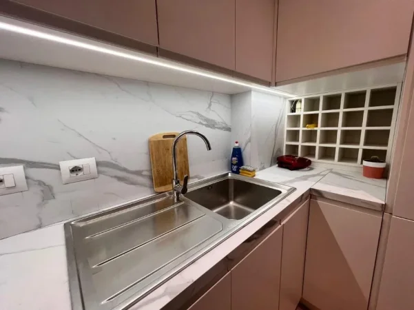 Tirane, shitet apartament 1+1 Kati 2, 62 m² 120.000 € (astir)