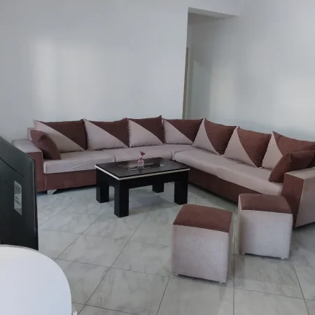 Tirane, jepet me qera apartament 1+1 Kati 5, 65 m² (Pran Bar 2 Palmat,Astir)