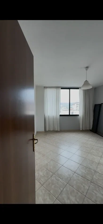 Durres, shitet apartament 2+1 Kati 6, 92 m² 120.000 € 