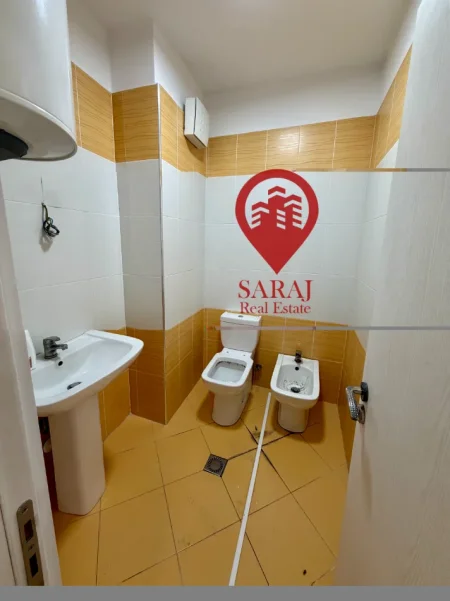 Tirane, shitet apartament 2+1+Aneks+Ballkon , 97 m² 290.000 € (Komuna e Parisit te Kika 2)