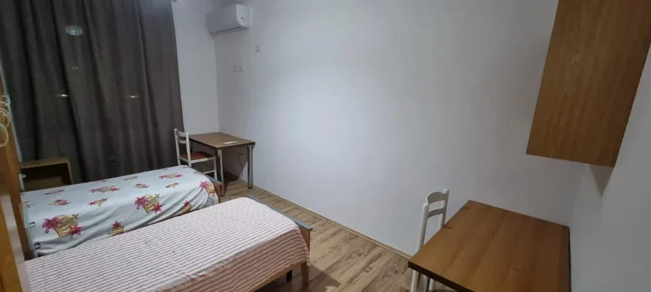Tirane, jepet me qera Vile 3+1+Ballkon Kati 2, 100 m² 550 € (Sauk)
