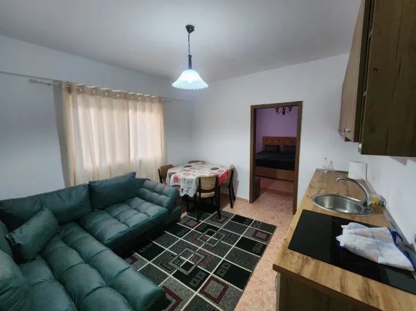 Durres Plazh, jepet me qera apartament 1+1+Aneks Kati 6, 50 m² 300 € 