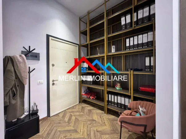 Tirane, jepet me qera zyre Kati 7, 55 m² 650 € (RRUGA BEDRI KARAPICI,SPITALI AMERIKAN 3.)