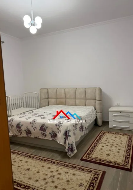Tirane, jepet me qera apartament 2+1+Ballkon Kati 1, 100 m² 525 € (SIRI KODRA,RRUGA GJON MILI)