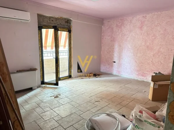 Tirane, shitet apartament duplex 2+1+Ballkon Kati 9, 172 m² 299.000 € (KOMUNA E PARISIT)