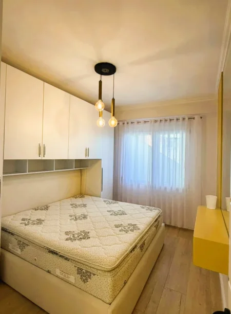 Tirane, shitet apartament 1+1+Aneks+Ballkon Kati 7, 74 m² 131.600 € 