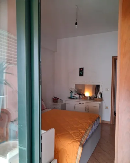 Tirane, shitet apartament 2+1 Kati 5, 85 m² 160.000 € (Rruga Irfan Tomini)