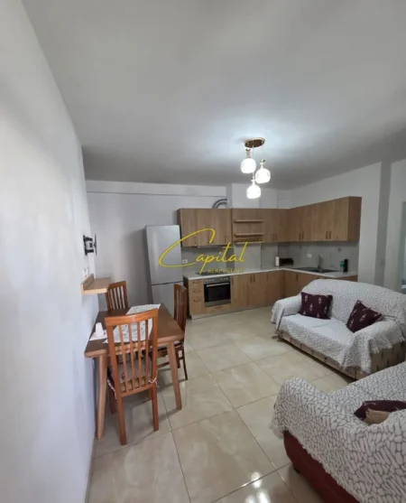 Tirane, jepet me qera apartament 2+1 Kati 3, 90 m² 450 € (ASTIR)
