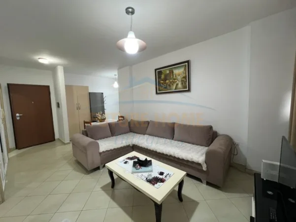 Tirane, shitet apartament 1+1 Kati 5, 54 m² 130.000 € (Ish tregu elektrik)