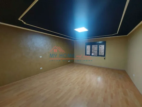 Tirane, jepet me qera zyre Kati 2, 160 m² 1.200 € (Qender)