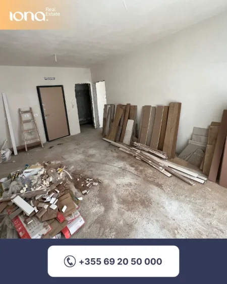 Mali Robit, shitet apartament 2+1+2 Kati 3, 107 m²