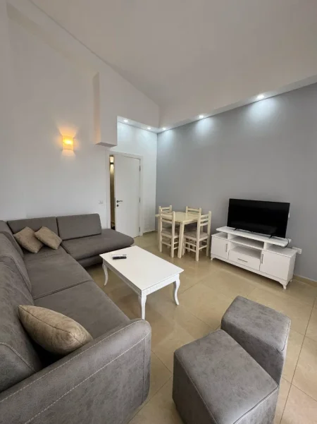 Tirane, jepet me qera apartament 1+1 Kati 6, 90 m² 450 € (Kodra e Diellit ,prane Supermarket Aldi)