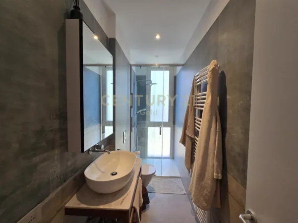 Dhermi - Palase, shitet apartament 3+1+Ballkon Kati 2, 156 m² 850.000 € 