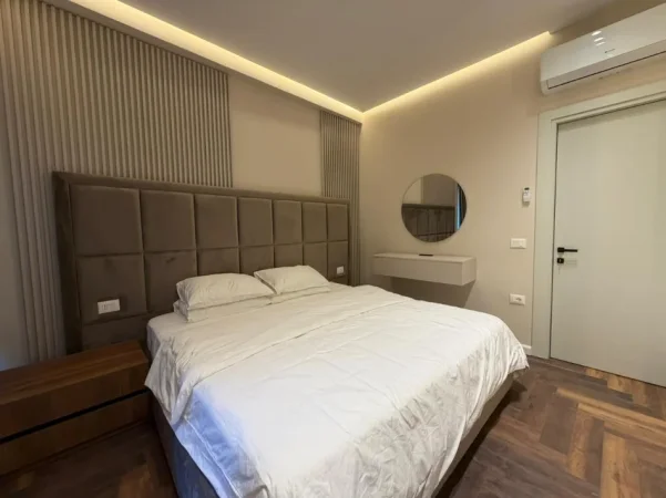 Tirane, jepet me qera apartament 2+1 Kati 13, 130 m² 1.800 € (21 Dhjetori)