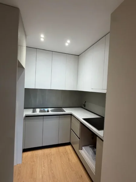Tirane, shitet apartament 2+1 Kati 11, 79 m² 190.800 € (Stacioni i Trenit)