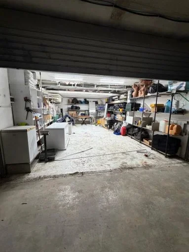Tirane, shitet garazh | post parkimi Kati -1, 48 m² 50.000 € (xhamlliku , oxhaku)