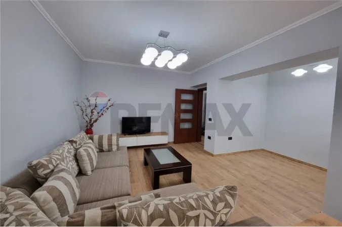 Tirane, jepet me qera apartament 1+1 Kati 1, 69 m² 650 € 