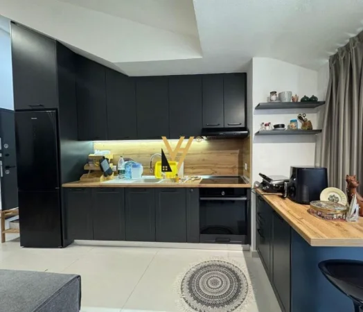 Tirane, shitet apartament 1+1+Ballkon Kati 5, 64 m² 105.000 € (DAJT)