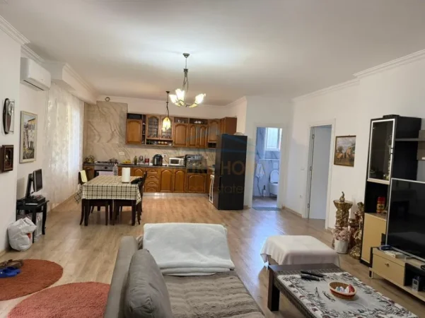 Tirane, shes apartament 1+1 Kati 1, 104 m² 220.000 € 