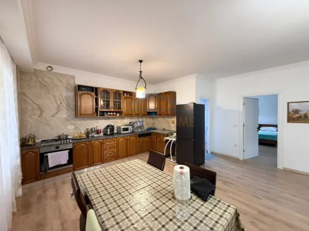 Tirane, shes apartament 1+1 Kati 1, 104 m² 220.000 € 