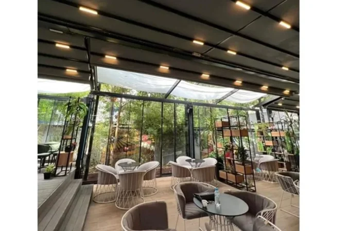 Tirane, shitet ambjent biznesi , 147 m² 95.000 € 
