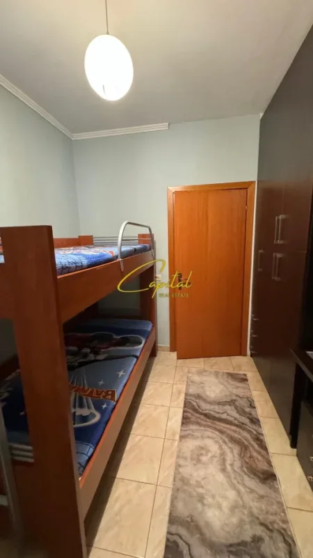 Tirane, jepet me qera apartament 2+1 Kati 5, 85 m² 500 € (ASTIR)