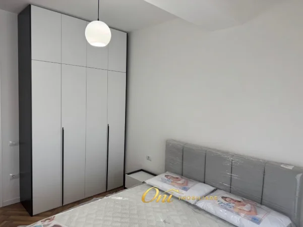 Tirane, jepet me qera apartament 1+1 Kati 3, 70 m² 550 € (KOMPLEKSI GOLDEN PARK 3)