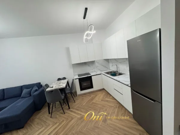 Tirane, jepet me qera apartament 1+1 Kati 3, 70 m² 550 € (KOMPLEKSI GOLDEN PARK 3)